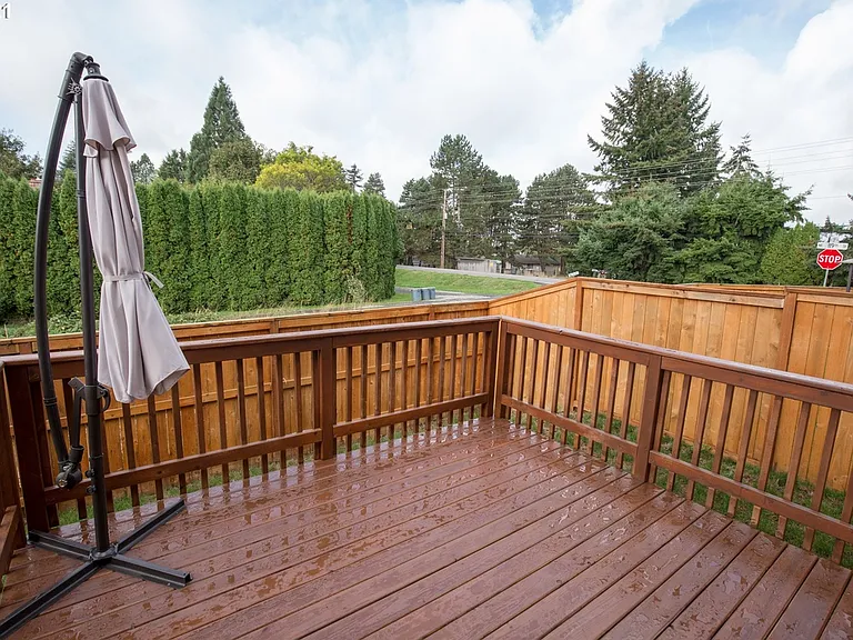 11810 NE 128th Pl — Photo 19