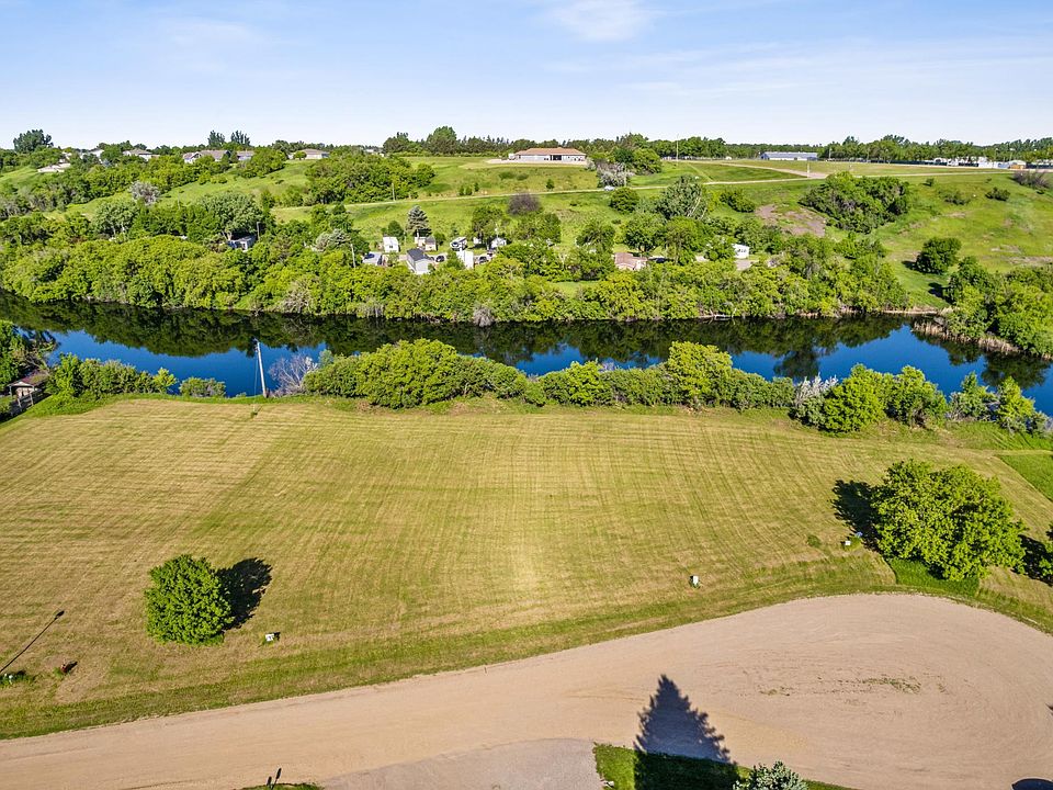 2nd image of 1803 Island Park Dr
