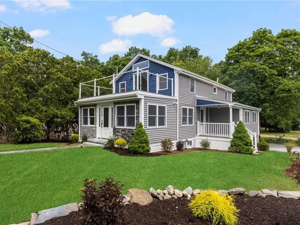 15 Touisset Rd, Warren, RI 02885