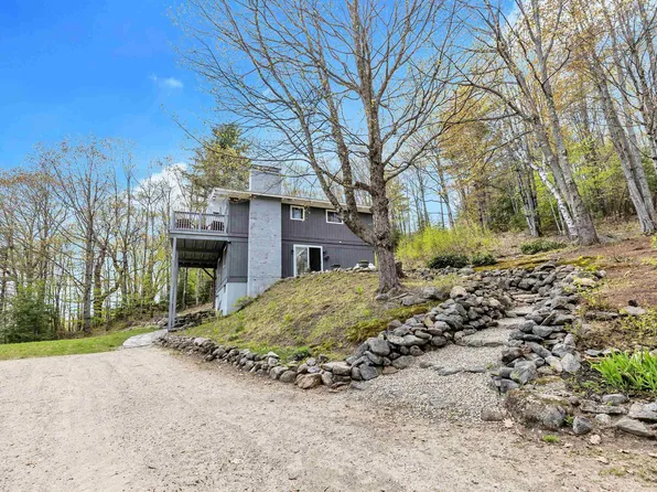 30 Juniper Circle, Hancock, NH 03449