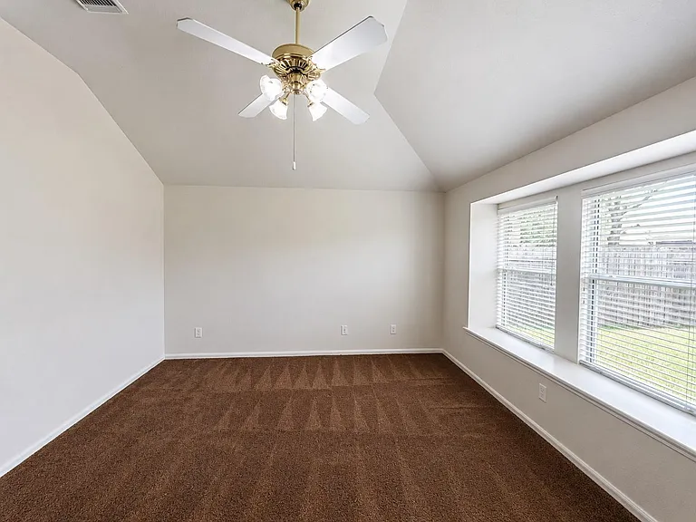 20410 Nelva Park Ct — Photo 38