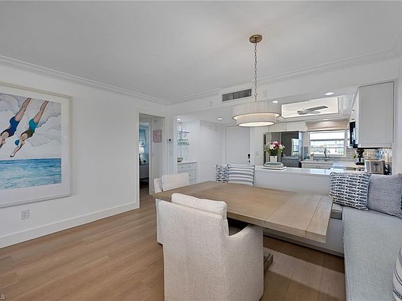 5th image of 57 High Point CIR W #403