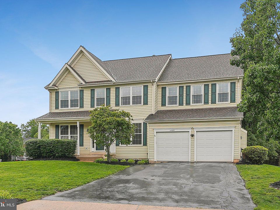 1st image of 14919 Greenhill Crossing Dr