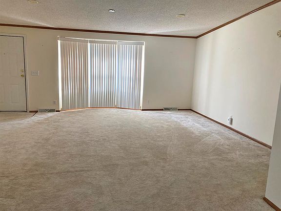 3rd image of 48 Norway Dr #48