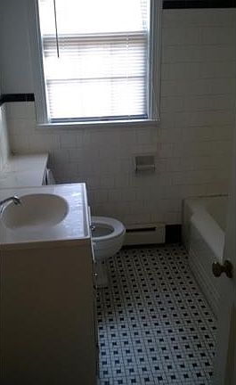 4th image of 2517 Wistar St