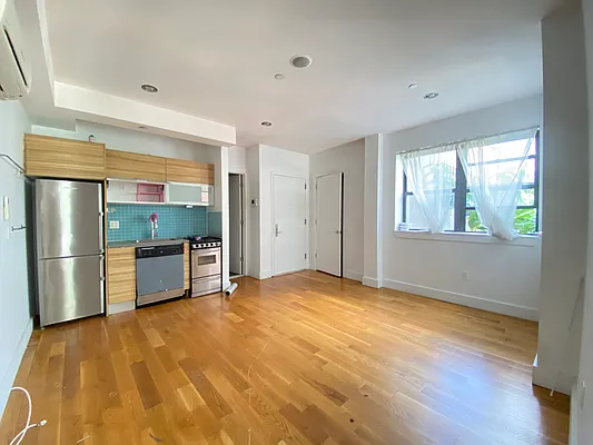Rented by Simply Brooklyn Realty Inc | media 2