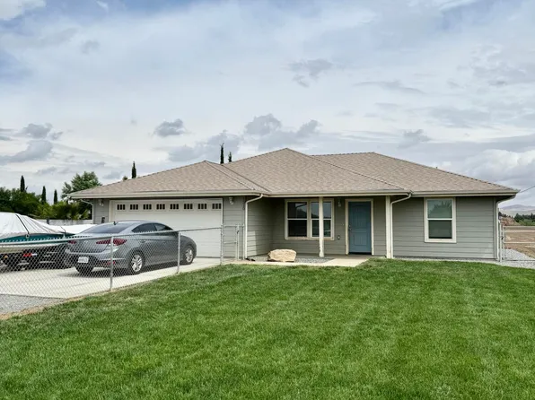 1310 N Belmont Road, Exeter, CA 93221