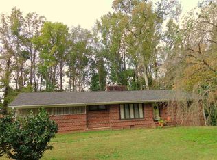 127 Spring Valley Dr, Spartanburg, SC 29301