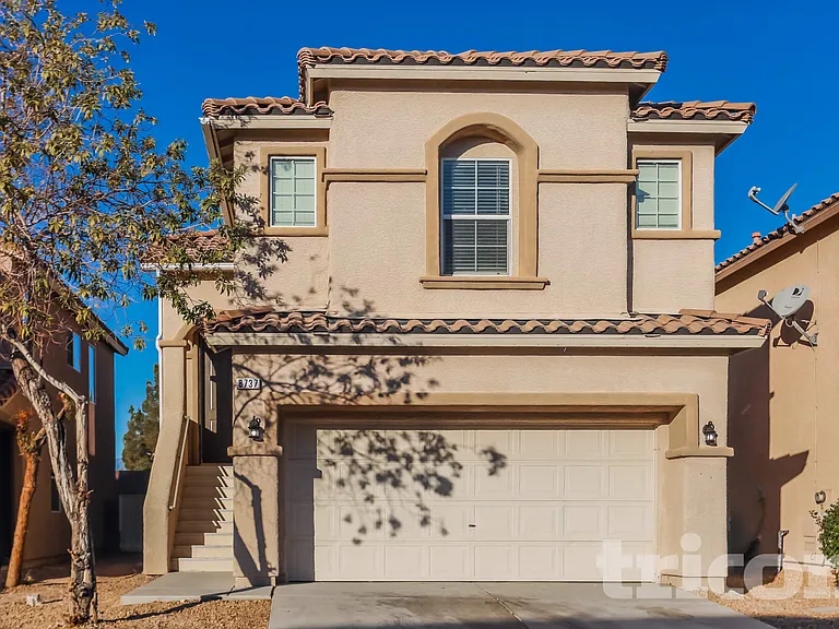 8737 Dodds Canyon St — Photo 1