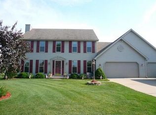 3095 Olde Hickory Trl, Green Bay, WI 54313