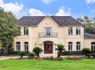 590 W Dana Ln, Piney Point Village, TX 77024