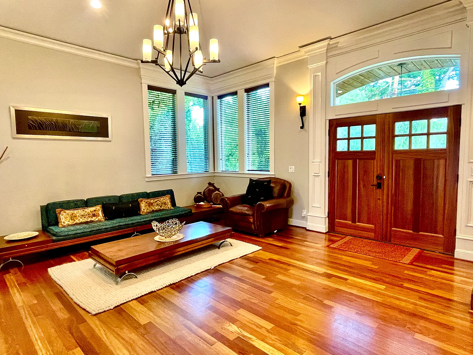3 bed, 2.5 bath, 2485 sqft, $4,700 — Photo 3