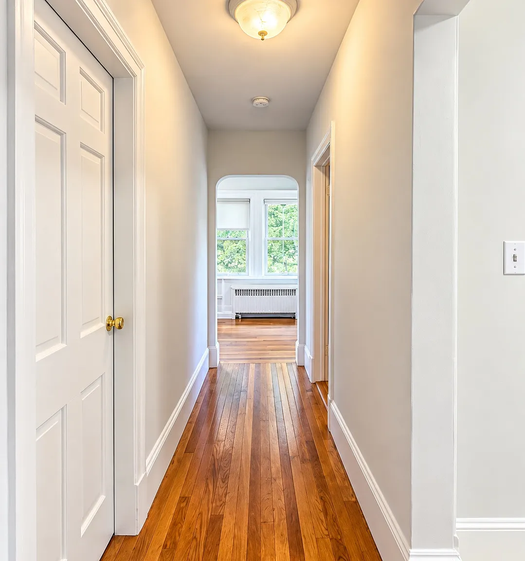 1 bed, 850 sqft, $1,900 — Photo 4