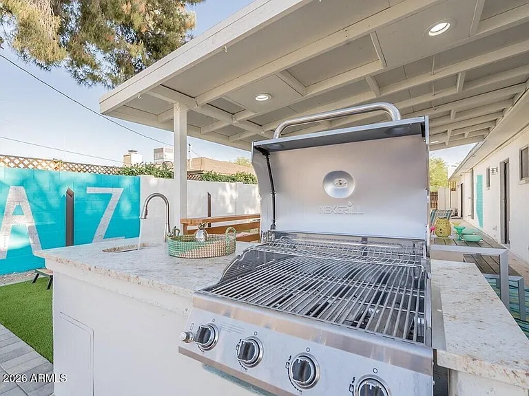 3302 E Turquoise Ave — Photo 55