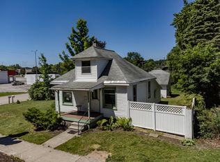 621 S Dryden St, Hart, MI 49420