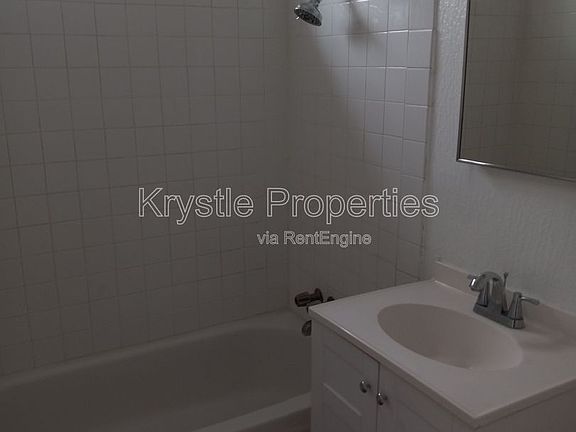 5th image of 350 Thomas Ave Unit A