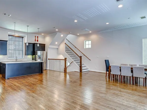 2209 Chenevert St #0, Houston, TX 77003