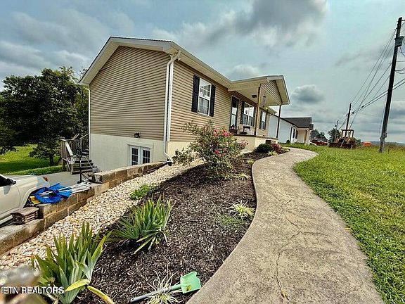 4th image of 2670 Sharps Chapel Rd