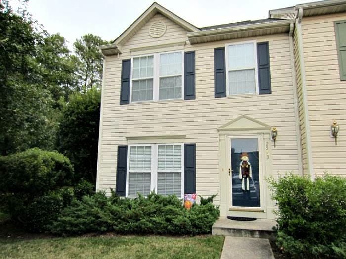 1st image of 2543 Mountain Ash Cir