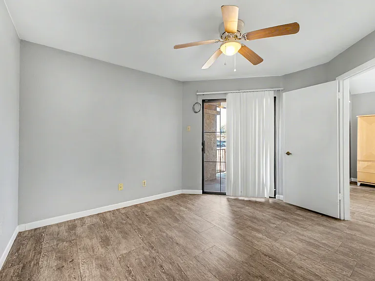 4545 N 67th Ave #1060 — Photo 4