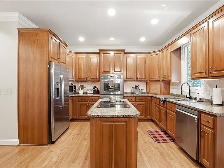 1279 Quail Cove Dr — Photo 7