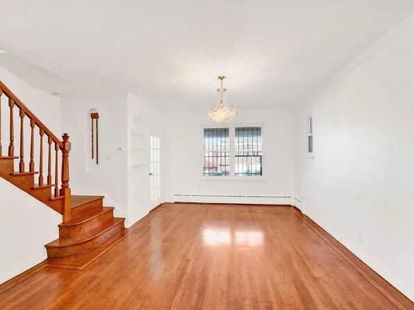 102-12 62nd Road image 5 of 28