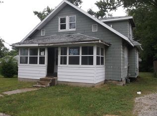 2517 Della Ave, Alton, IL 62002