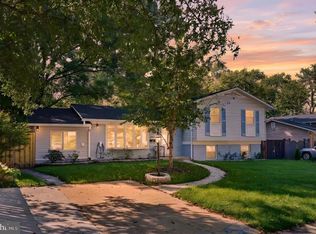 4302 Bel Pre Rd, Rockville, MD 20853