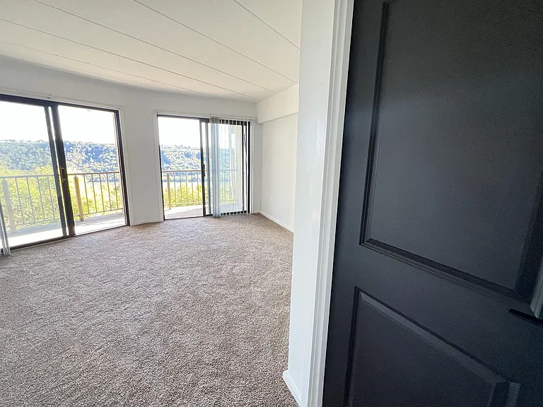 Indian Lookout Apartments — Photo 89