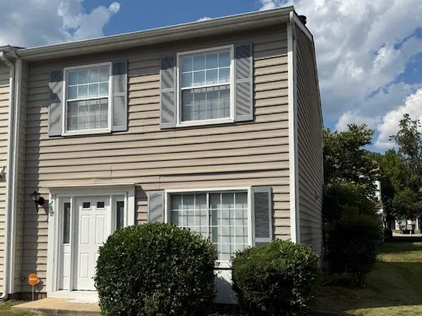 8250 McGuire Dr, Raleigh, NC 27616