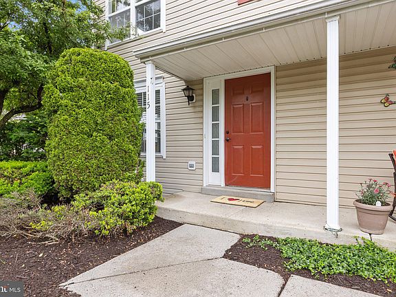 2nd image of 115 Goldfinch Ct #237
