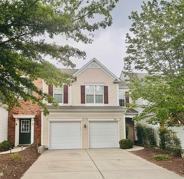 9813 Carson Whitley Ave — Photo 1