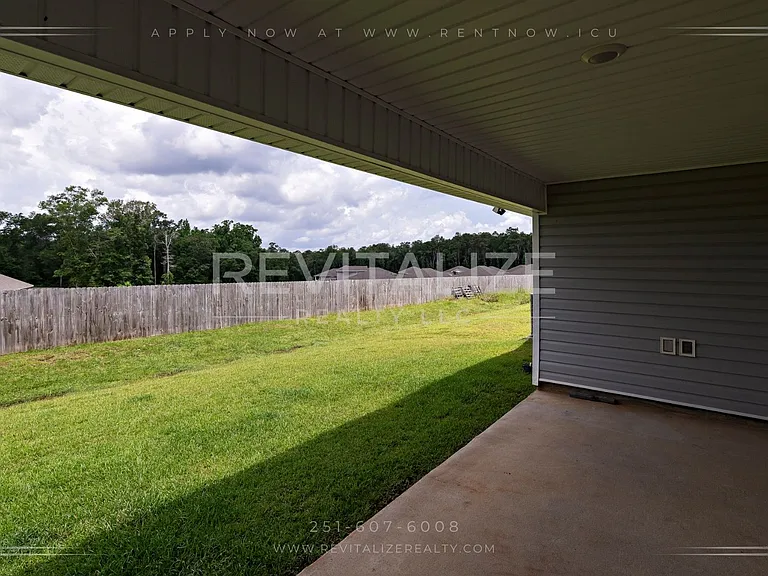 1138 Burlington Pass Dr — Photo 21