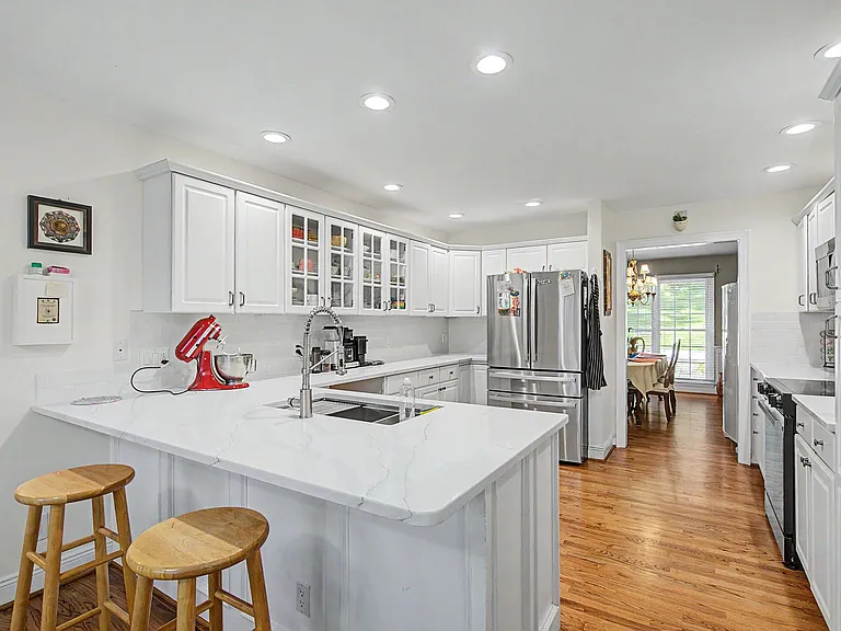 35 Windsong Dr — Photo 10