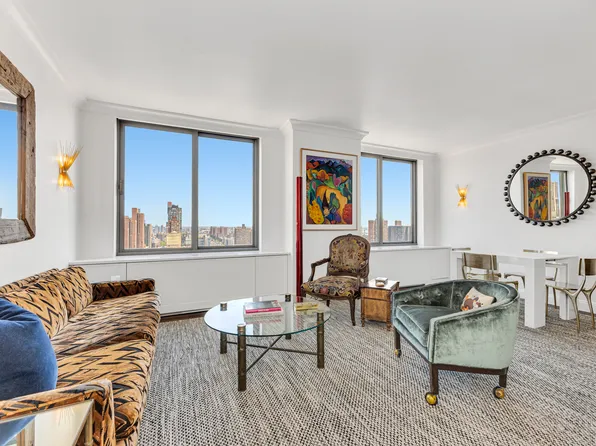 300 East 85th Street image 1 of 19