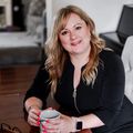 Amanda Dickens
