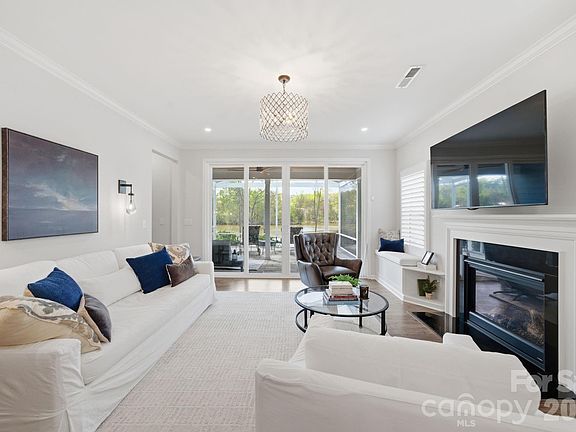 5th image of 30132 Turtle Point Ct