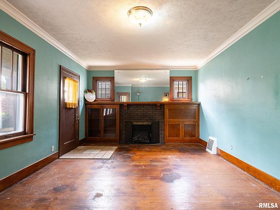 5th image of 733 E McClure Ave