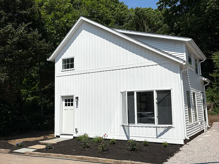 Welcome to 58 Beach Street Unit #3