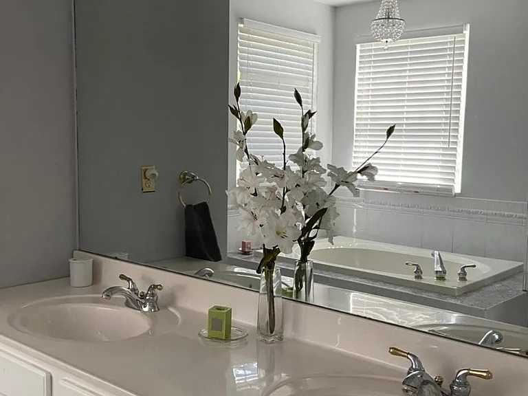 13004 Disney Ln — Photo 10