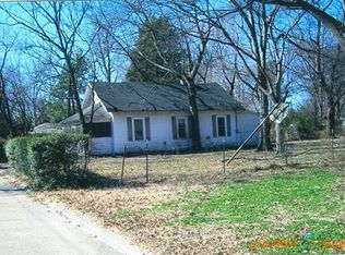 404 Wayne St, Kennett, MO 63857