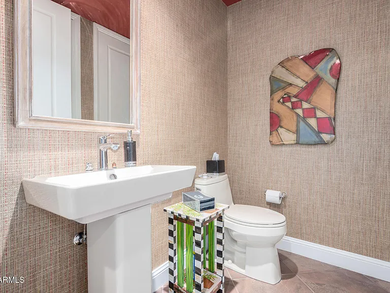 3801 N Goldwater Blvd #G201 — Photo 42