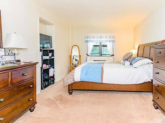 4th image of 505 Central Ave APT 426