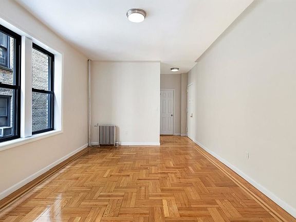 5th image of 350 Fort Washington Ave #2E