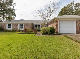 4849 Balmoral Dr, Pensacola, FL 32504
