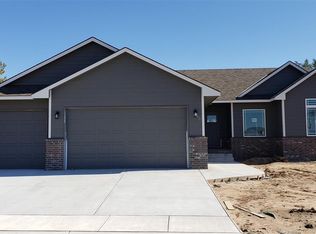 218 Chisholm Trl, Clearwater, KS 67026