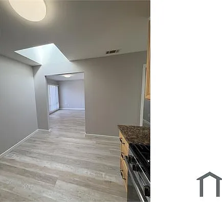 1915 Keith St — Photo 2