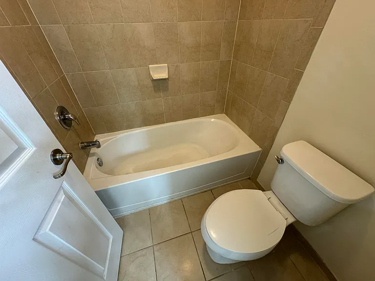 22411 SW 88th Pl #14-26 — Photo 23