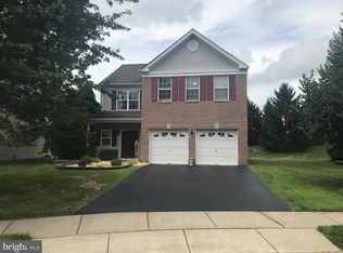 5 Pebble Pl, East Windsor, NJ 08520