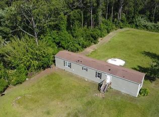 680 Wilderness Rd, Eastpoint, FL 32328